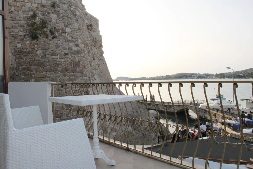Huri & Nuri Hotel