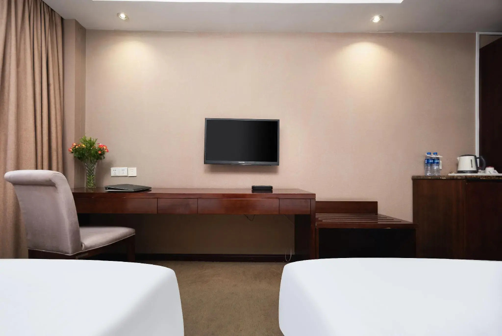 Tangchi Jinyue Hotel Wuhan Qingshan Jiansan