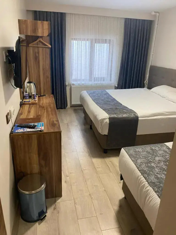 Zümrüt Palas Otel