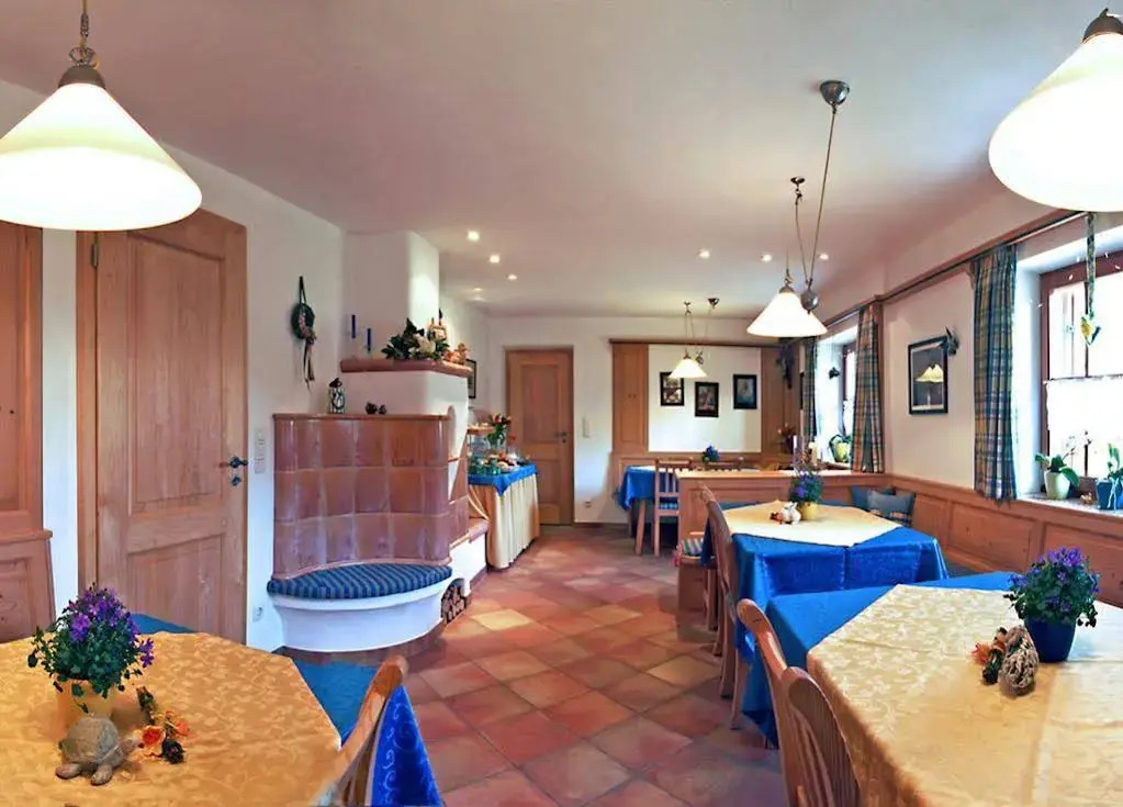 Ferienwohnungen Auhaus
