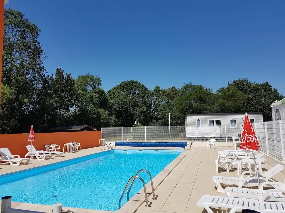 Bungalow With 2 Bedrooms in Commequiers, With Pool Access and Terrace - 27 km From the Beach
