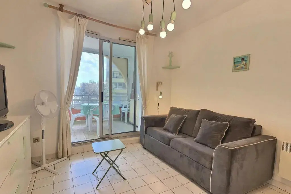 A 50m de la mer, coquet appartement pour 4 personnes