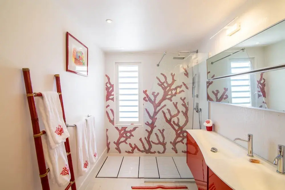 Dream Villa Orient Bay 570