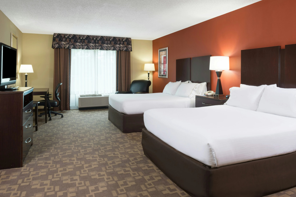 Holiday Inn Express & Suites Lexington Downtown Area-Keeneland by IHG