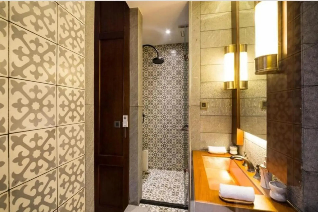 Silver Chest Boutique Hotel