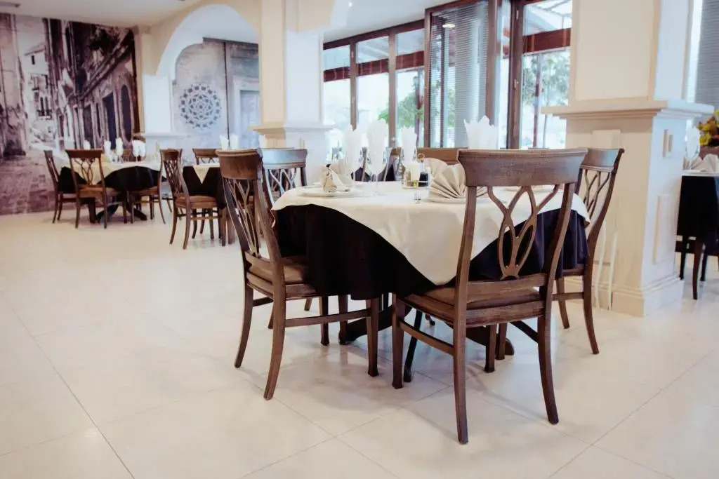 Hotel Aleksandrija