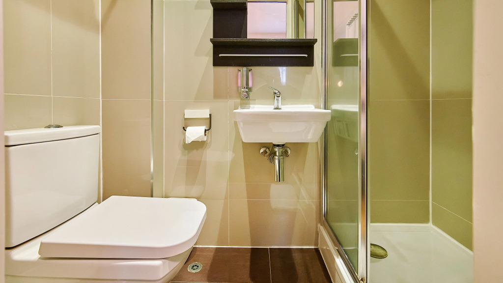 Huttons Hotel, Victoria London