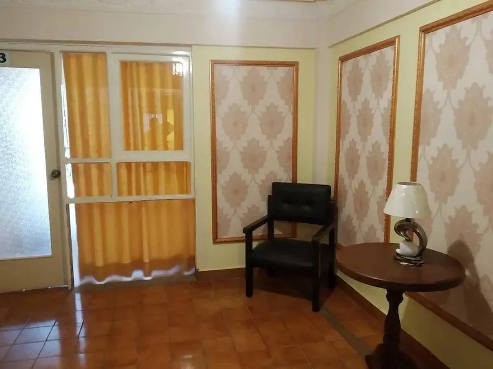 HOTEL MAISON FIORI Plaza Colon