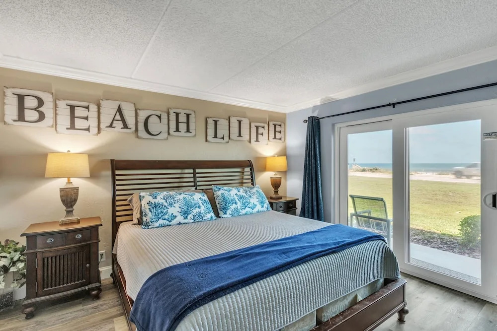 2 Bedroom Steps From the Beach in Ormond Beach, FL 2 Condo by Redawning