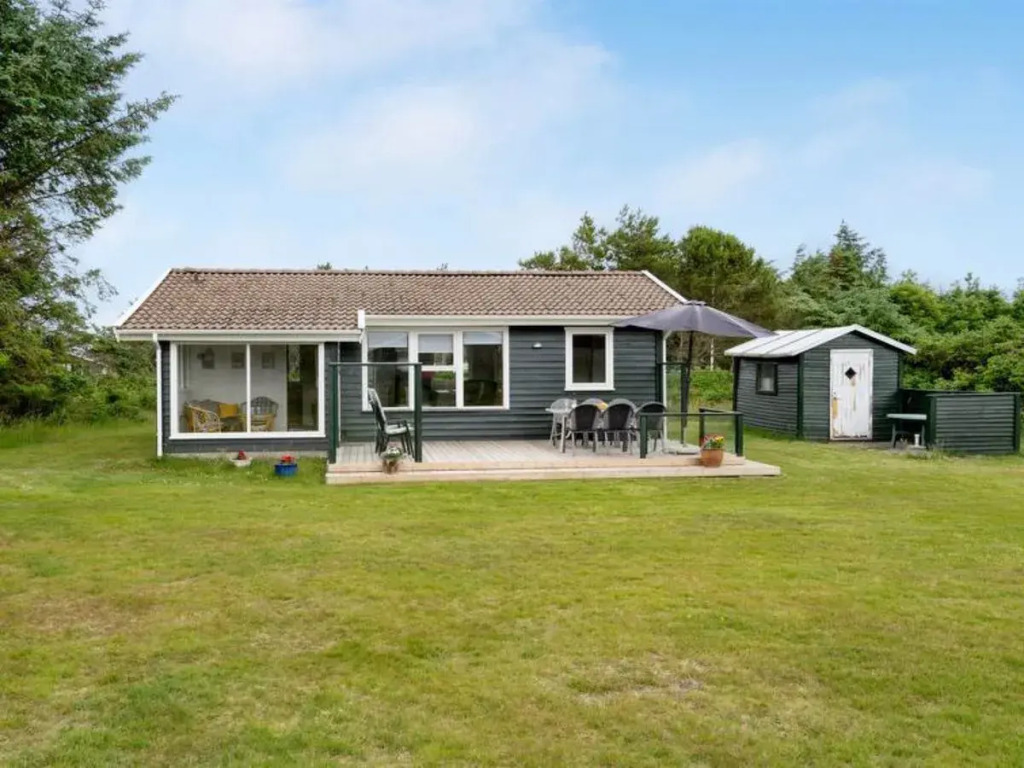 "Gligor" - 650m from the sea in NW Jutland