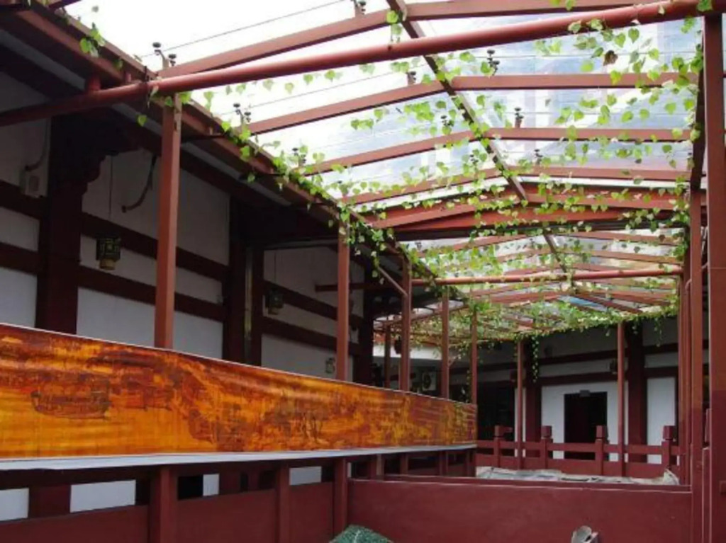 Xintiandi Hotel