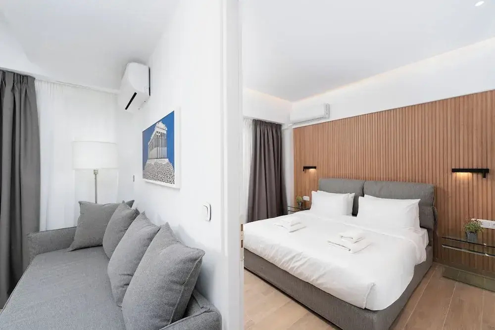 Stylish 1-Bedroom in the center, 4mins walk to Syntagma Square