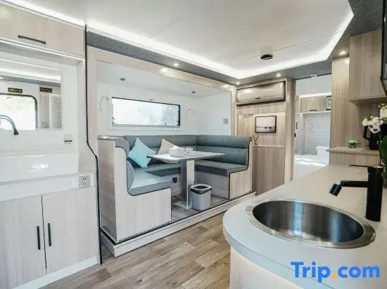 Songlan Mountain Lanyu RV Camp
