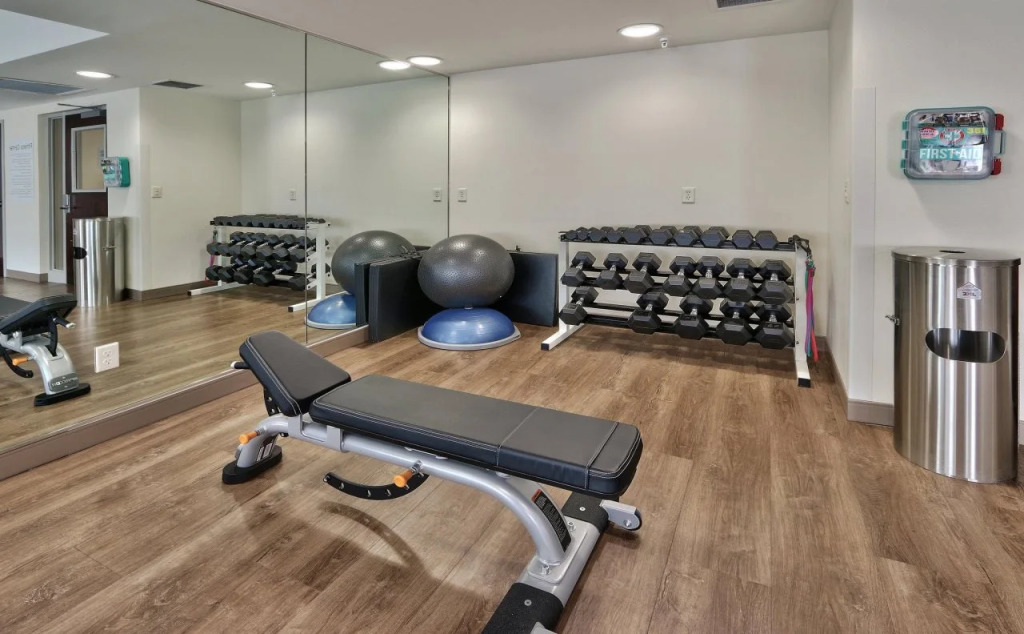 Holiday Inn Express & Suites - Albuquerque East by IHG
