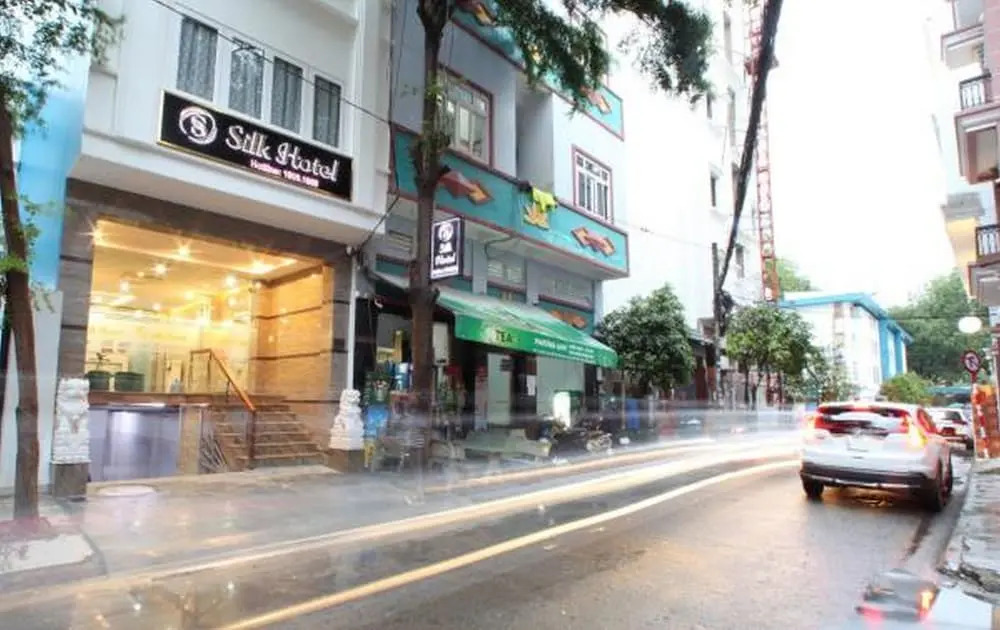 Silk Hotel