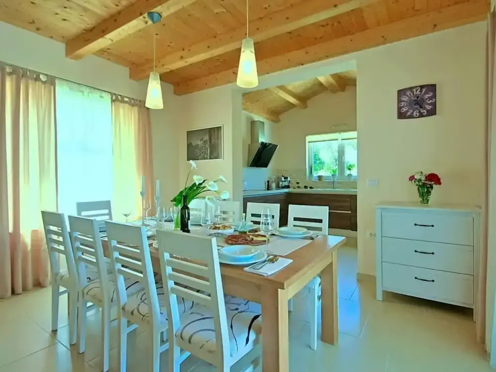 Patricia Comfortable Holiday Residence