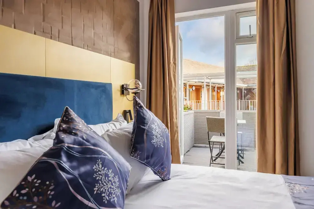 Rosemay Boutique Hotel Near Heathrow Airport