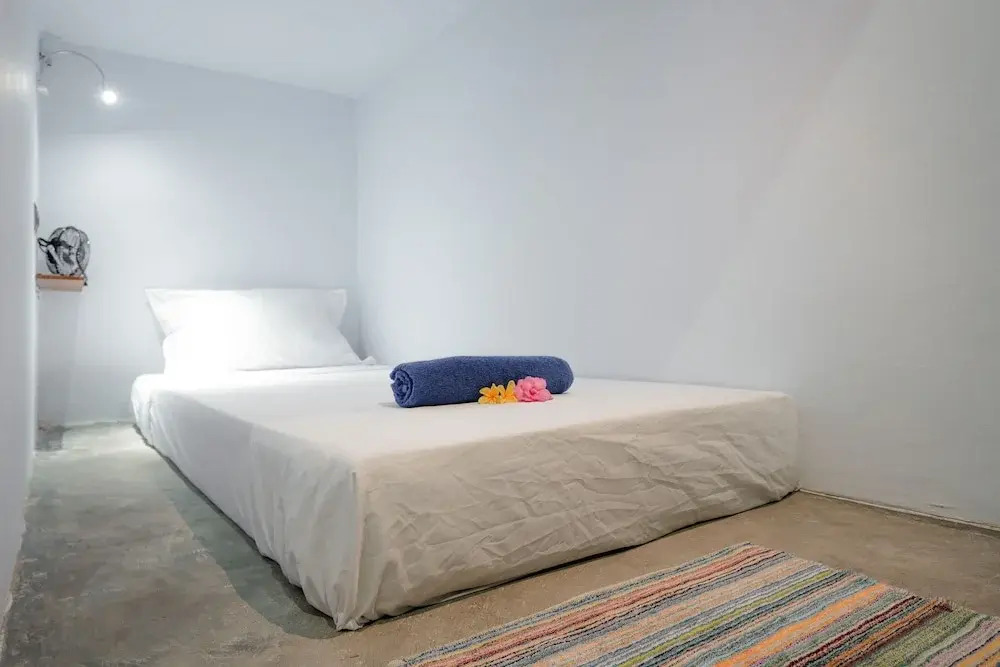 Waiwas Hostel