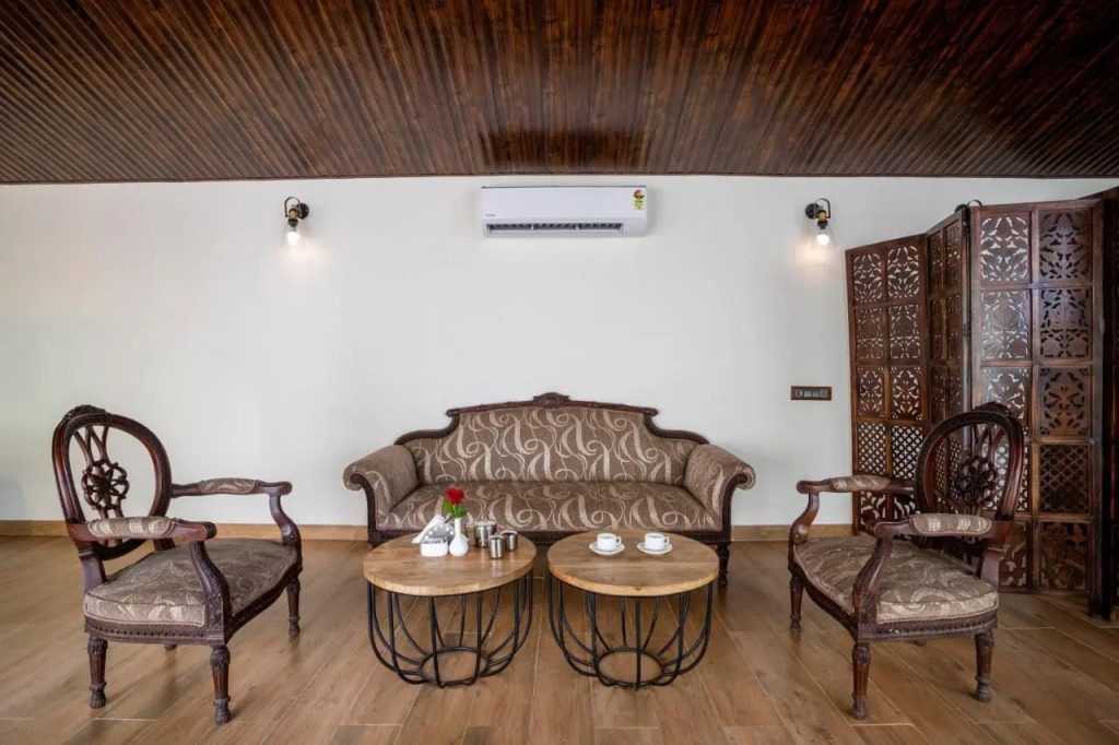 Stone Wood Premier Gokarna