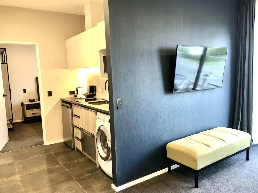 Whitewood Suites Inner City Luxury Apartments