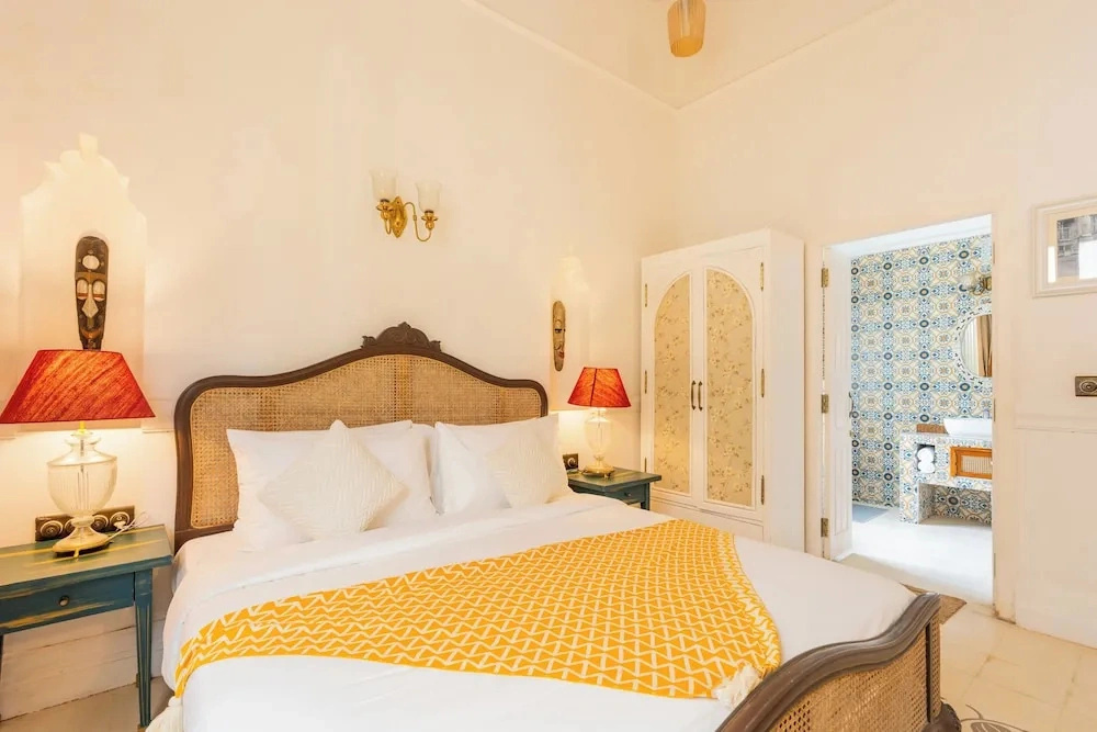 ELIVAAS Maison 10 Luxe 4 BHK Villa