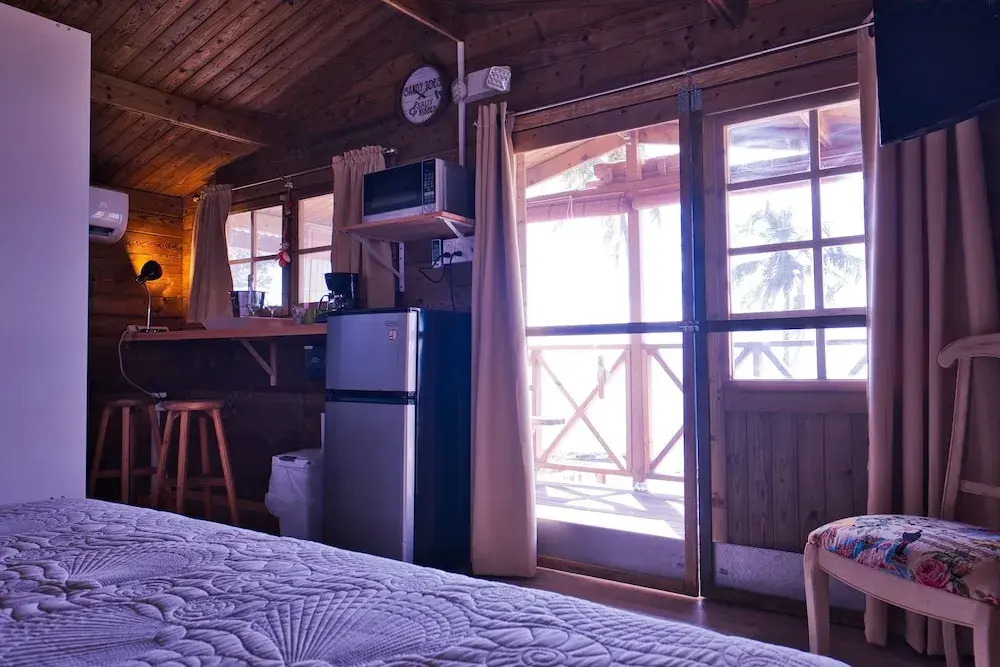 Orange Bay Hotel
