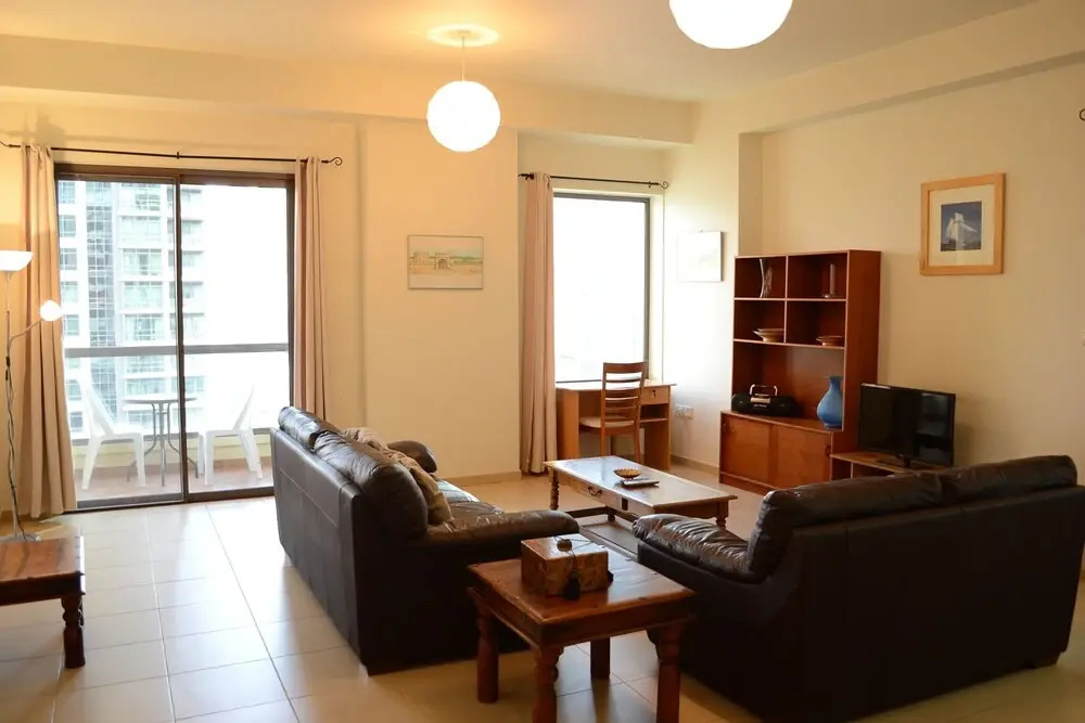 LSE - 1 Bedroom apt with marina view