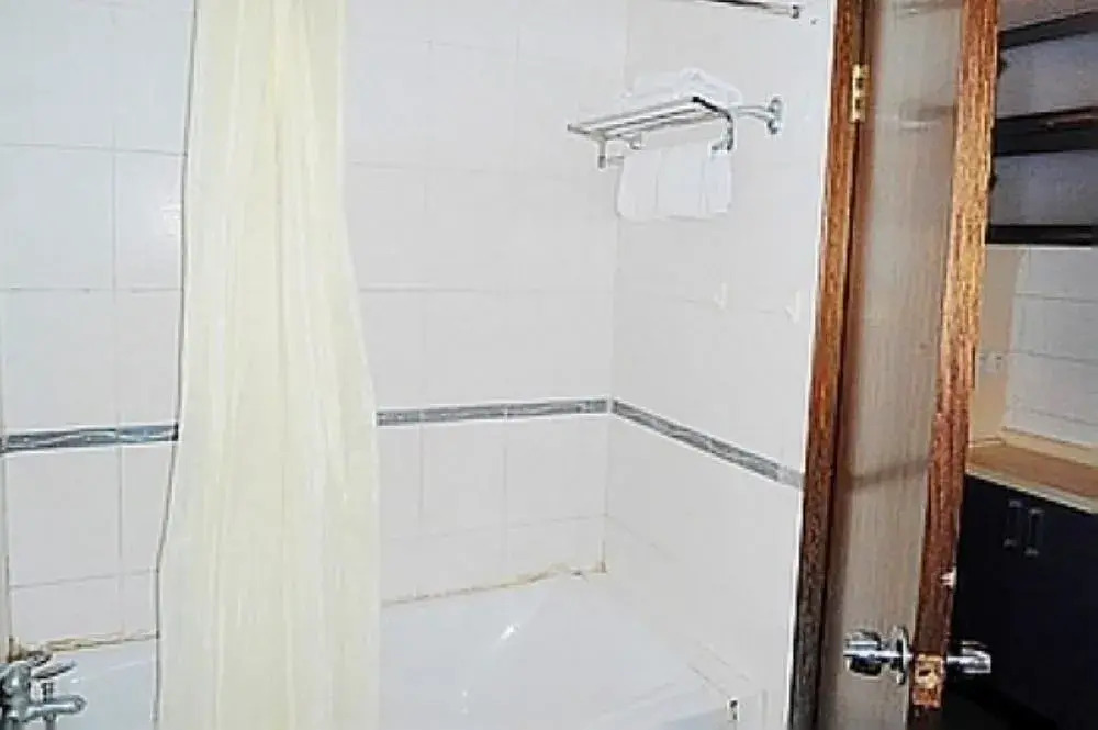 Fuzhou Vienna Apartment Hotel