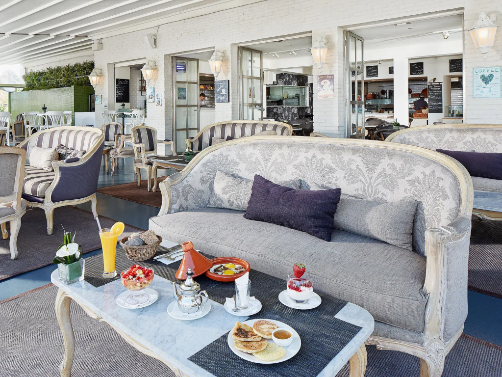 Villa Blanca Urban Hotel