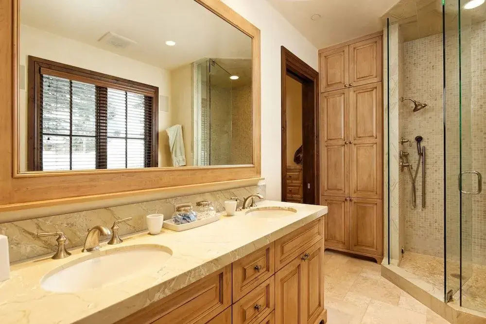 Fox Crossing Luxury Home