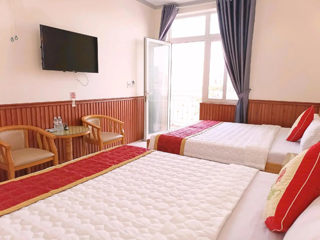 Khách Sạn Phương Khuê