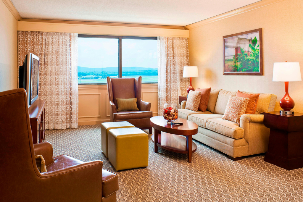 Sheraton Hartford Hotel at Bradley Airport