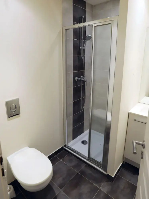 1bd Apartment Right Downtown