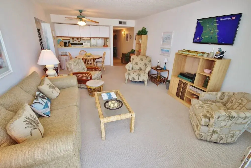 The Smyrna Beach Club 208A Apartment 1