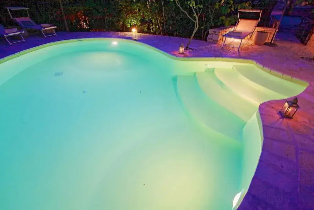 Lili Luxury Cottage in Ozias