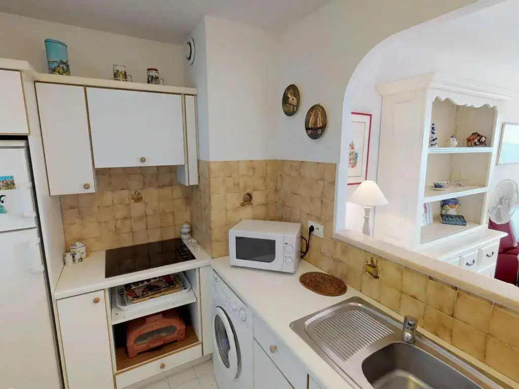 Appartement Menton, 3 pièces, 4 personnes - FR-1-196-226