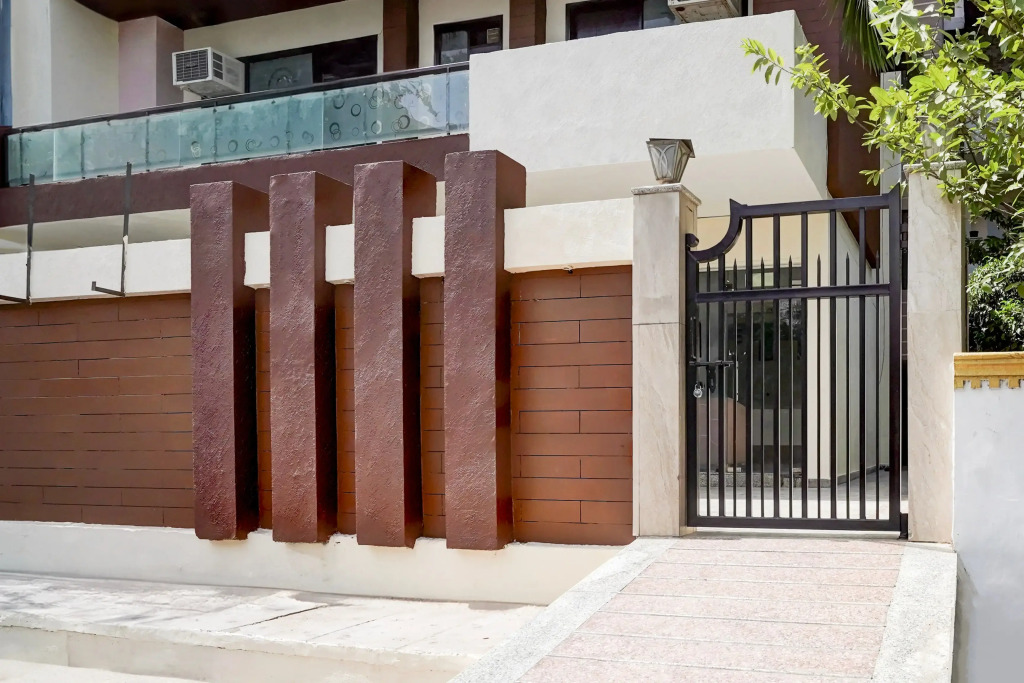 Super Collection O Sector 70 Noida