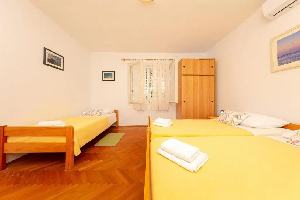 Apartment Promajna