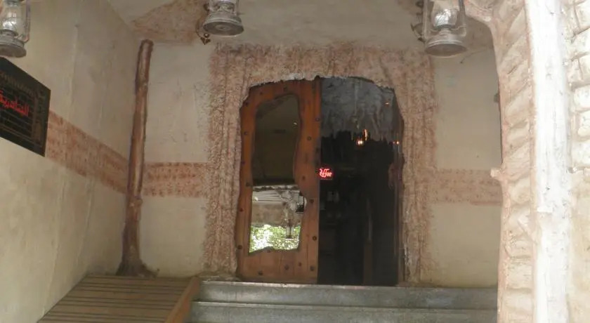 Al Janaderia 5