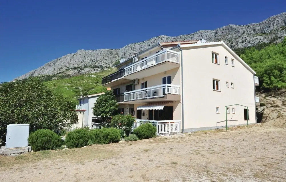 Beautiful Home in Lokva Rogoznica With Wifi and 1 Bedrooms