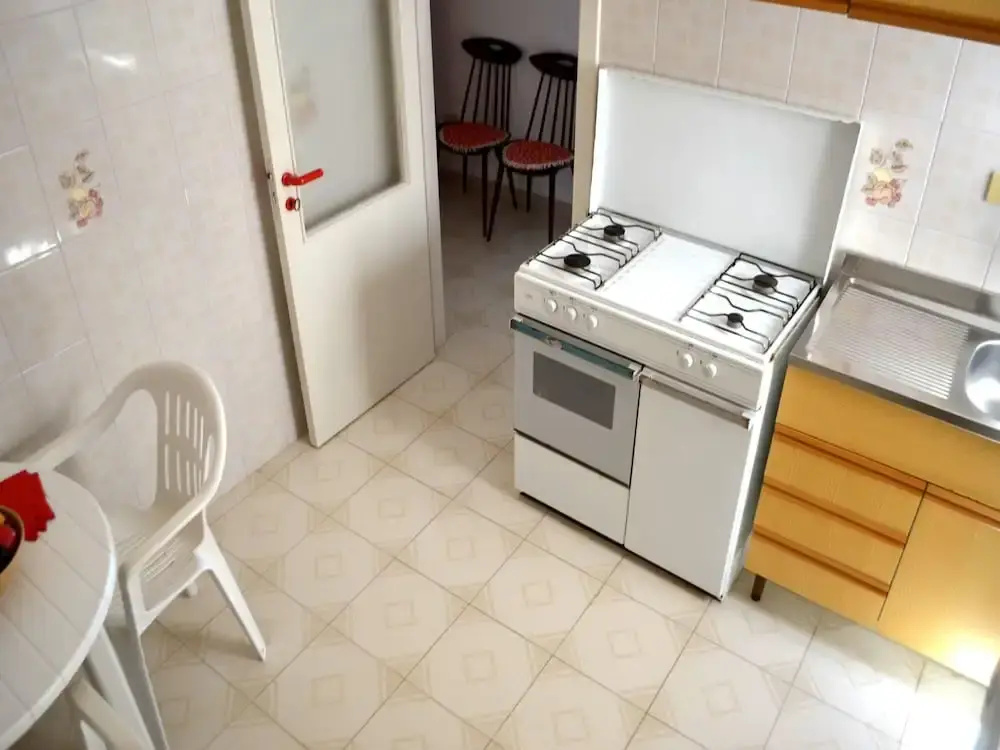 Nyota Holiday Home With sea View Balcony for 4 Guests in Torre Dell'orso