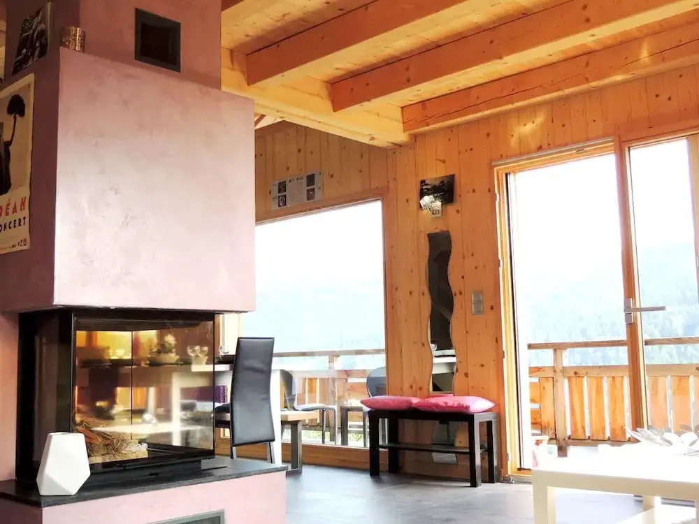Chalet with 5 Bedrooms in Les Gets, with Wonderful Mountain View, Furnished Garden And Wifi