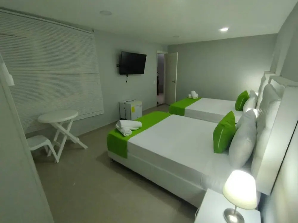 Hotel BM-17  Cerca Al Mar