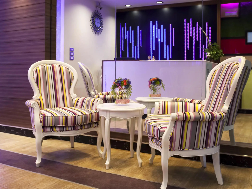 Eleven Avenue Suites Bangkok