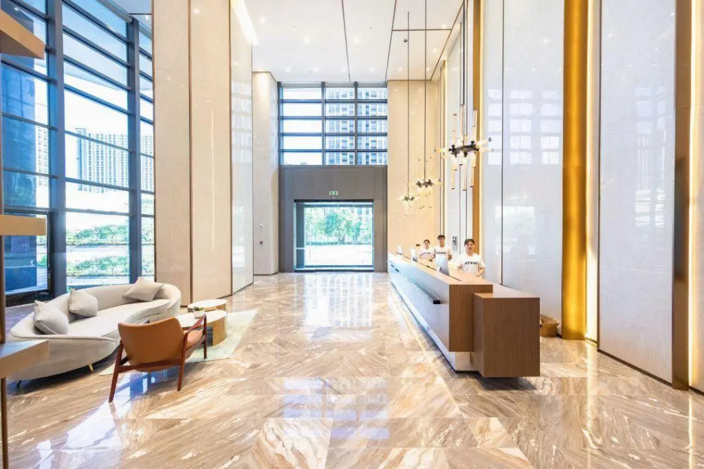 Atour Hotel (Zhongshan North Railway Station, V - Park Plaza)