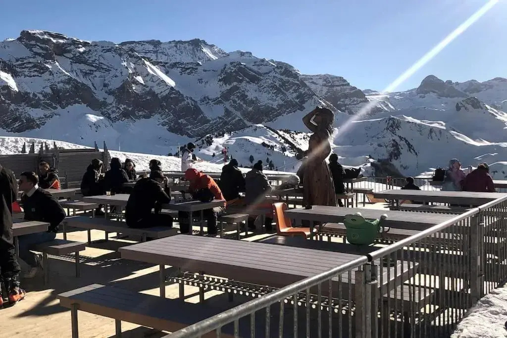 1-room apartment * directly by the cable car * Bernese Alps