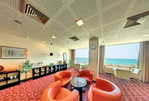 Blue Bay Hotel