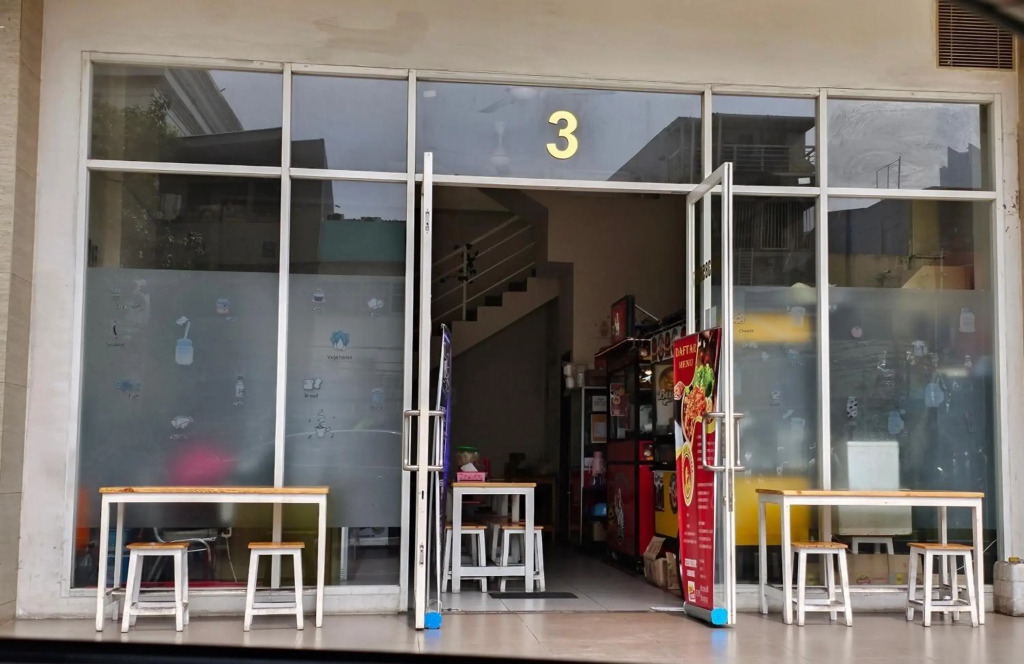 Studio17b Elpis Kemayoran Sunrise View Free Netflix, Disney Hotstar & PrimeVideo