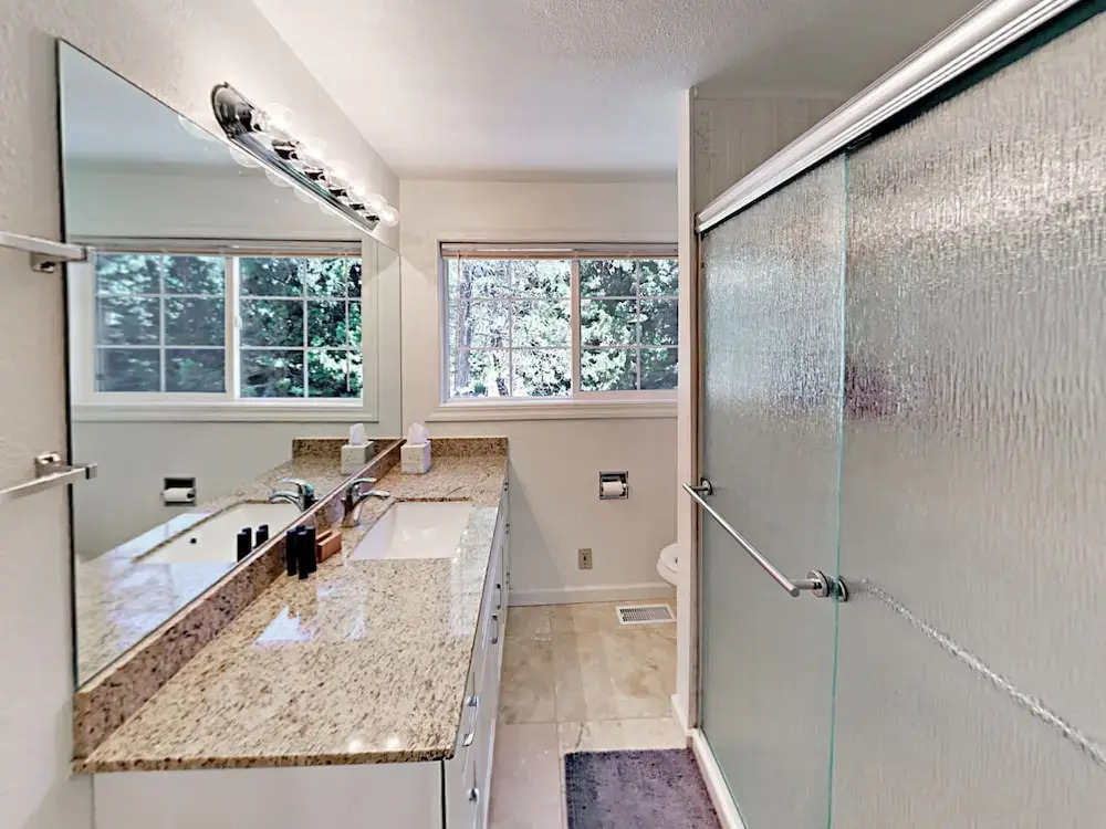 2641 Lipan Street Home 4 Bedrooms 3 Bathrooms Home