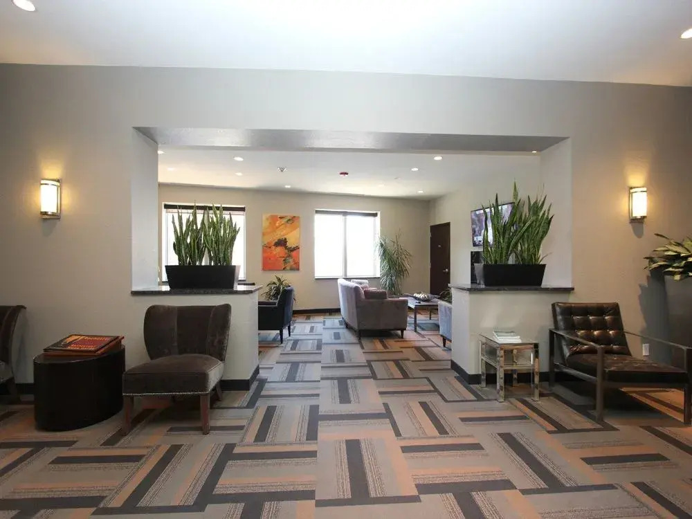 The East Avenue Inn & Suites